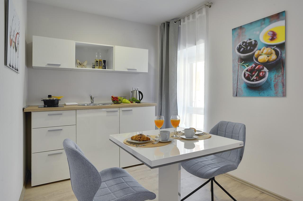 D&A City Center Apartments With Free Parking Pula Exterior foto
