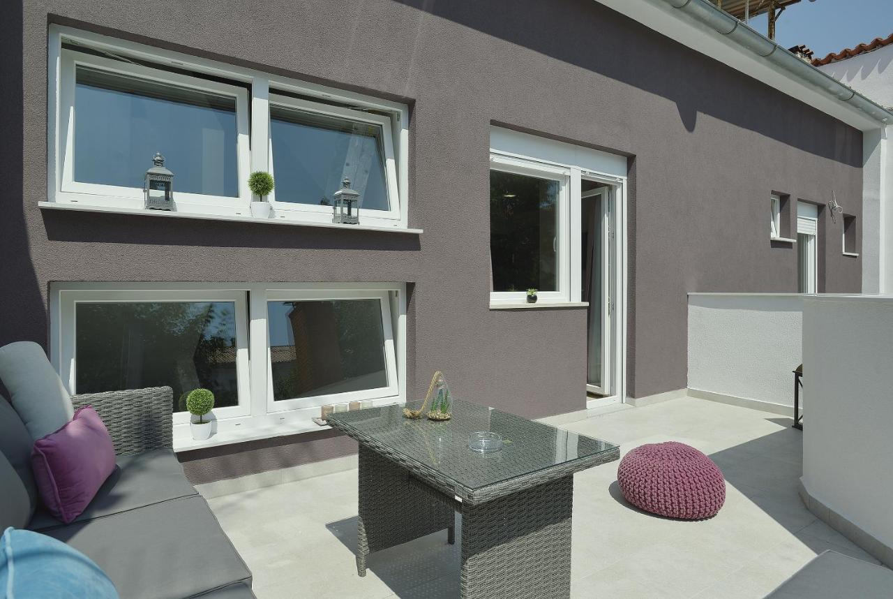 D&A City Center Apartments With Free Parking Pula Exterior foto